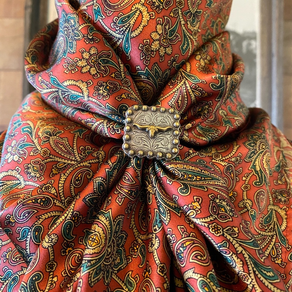 Cinnamon Paisley Wild Rag